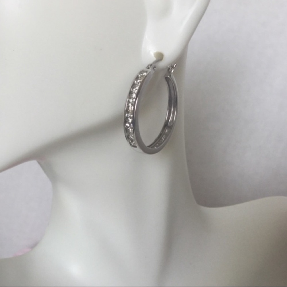 14k  DIAMOND HOOP EARRING - Picture 6 of 6